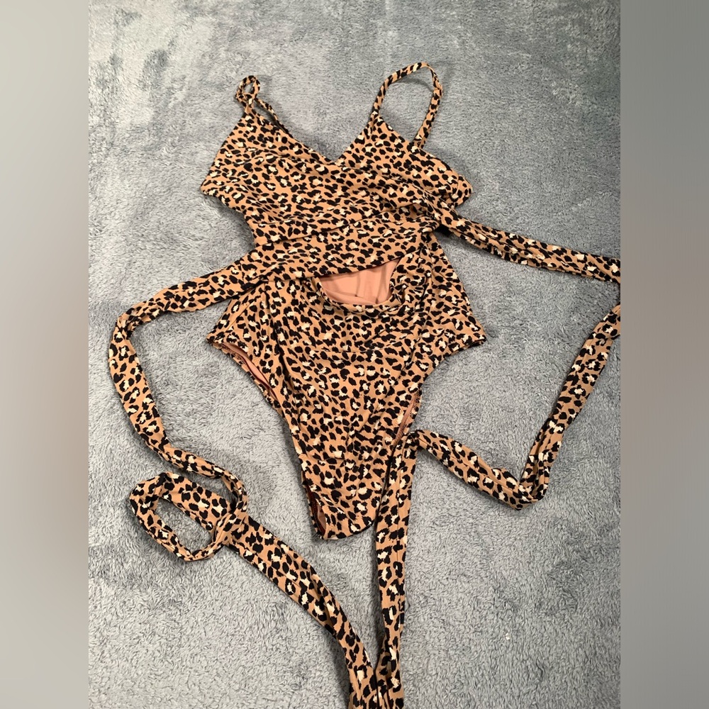 Aerie wrap Leopard Print One Piece Swimsuit full coverage XL Long